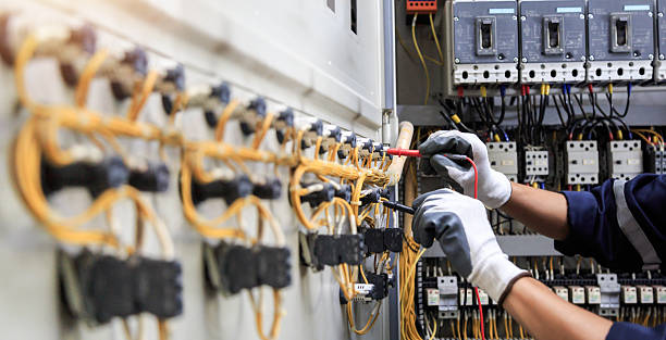 Professional Electrician technician working in Arlington, MN